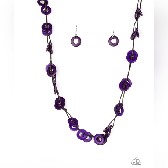 Waikiki Winds Wooden Necklace - Picture 2 of 2